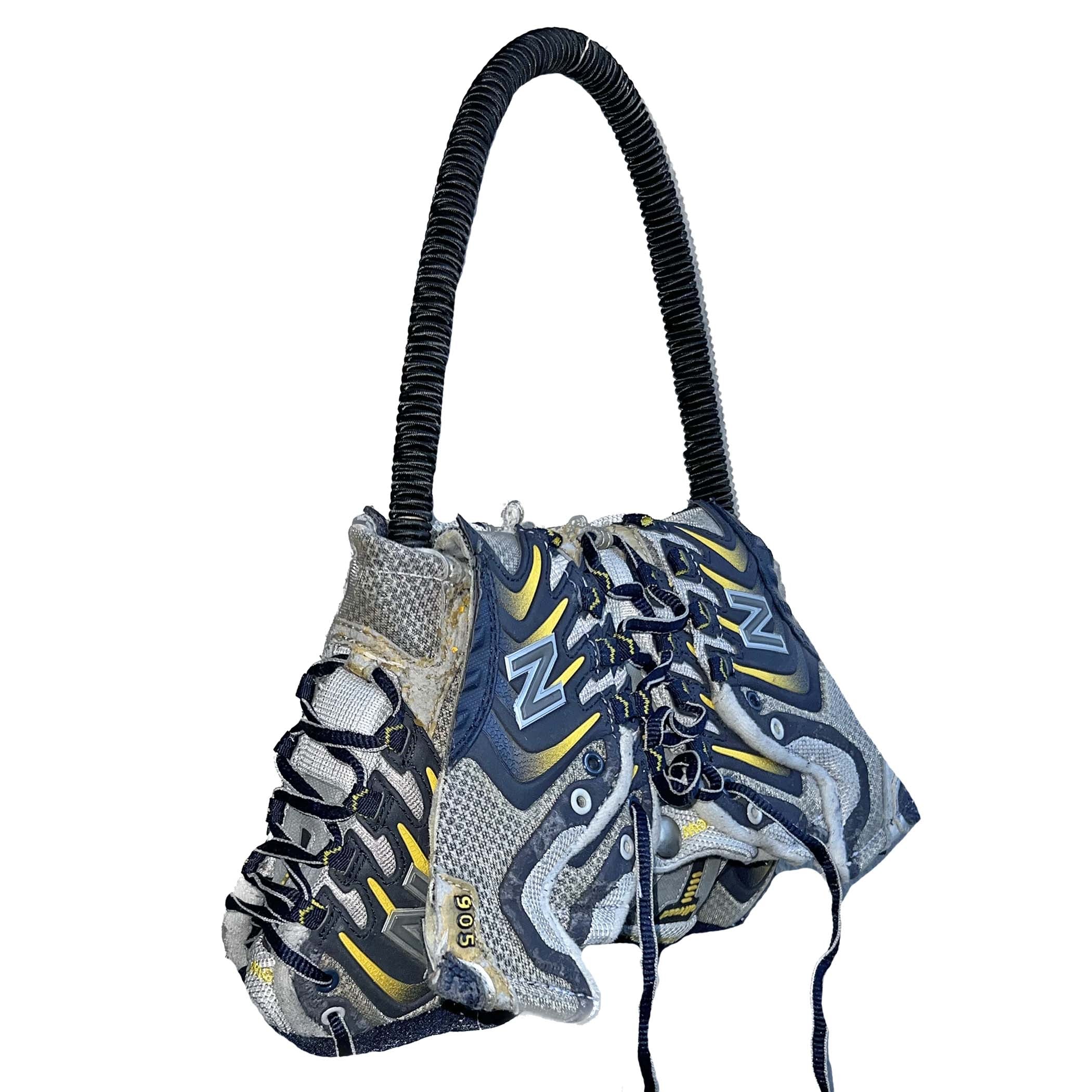 FMG x 905 SNEAKER BAG