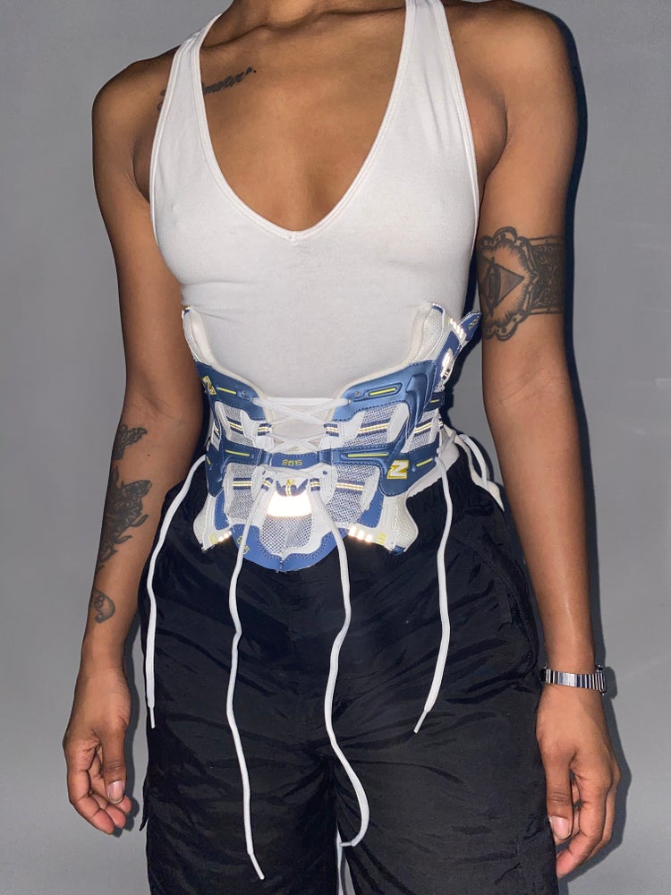FRISKMEGOOD 855 SNEAKER CORSET
