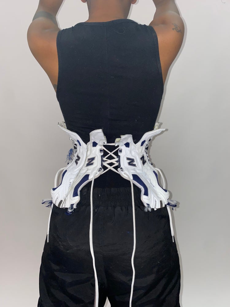 FRISKMEGOOD 852 SNEAKER CORSET