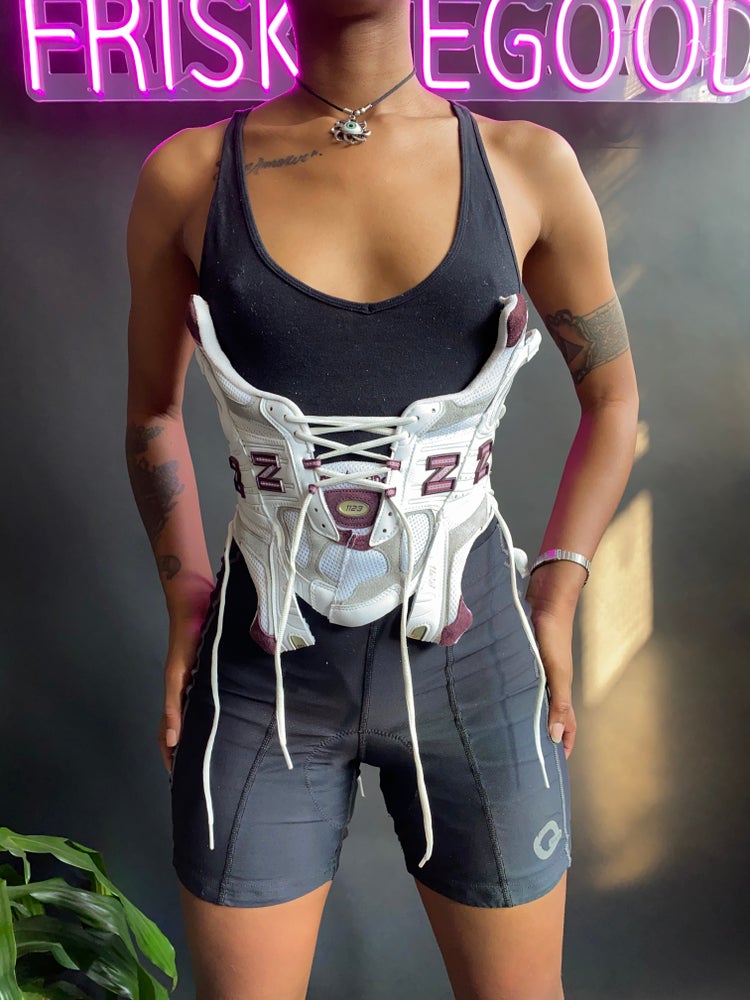 N-B 1123 SNEAKER CORSET