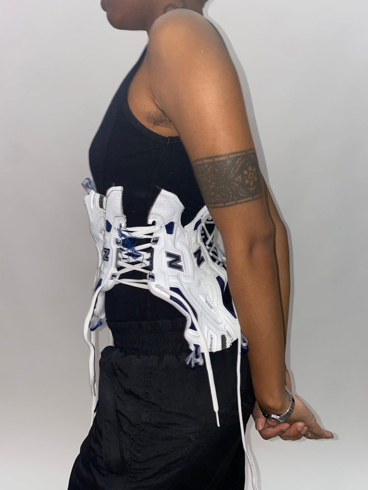 FRISKMEGOOD 852 SNEAKER CORSET