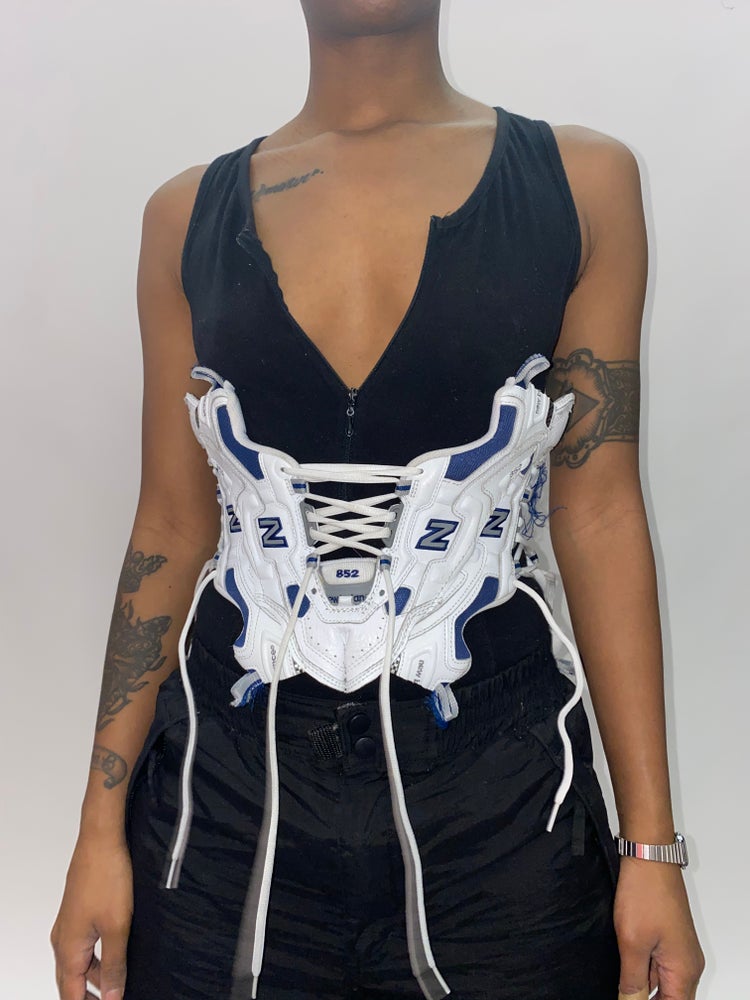 FRISKMEGOOD 852 SNEAKER CORSET