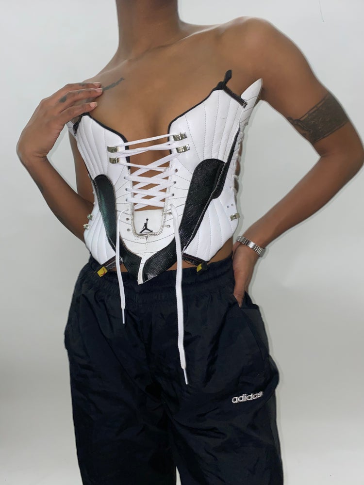 FRISKMEGOOD AJ-17 SNEAKER CORSET TOP