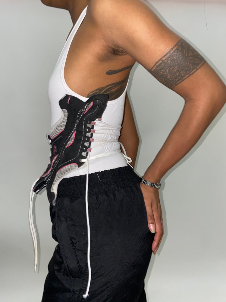 FRISKMEGOOD D’LIGHTS SNEAKER CORSET