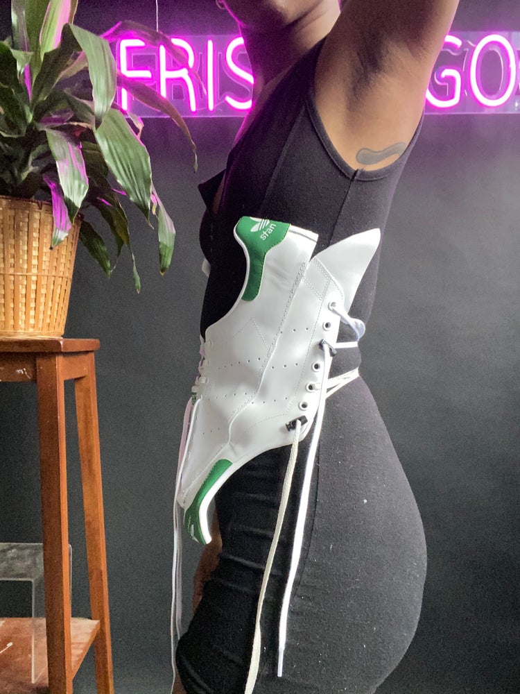 FRISKMEGOOD THREE STRIPES [green and white] 1pc SNEAKER CORSET