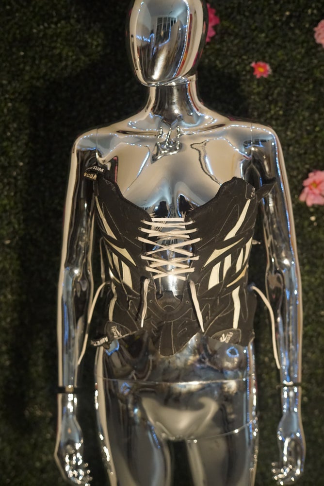 FRISKMEGOOD Sneaker Bustier