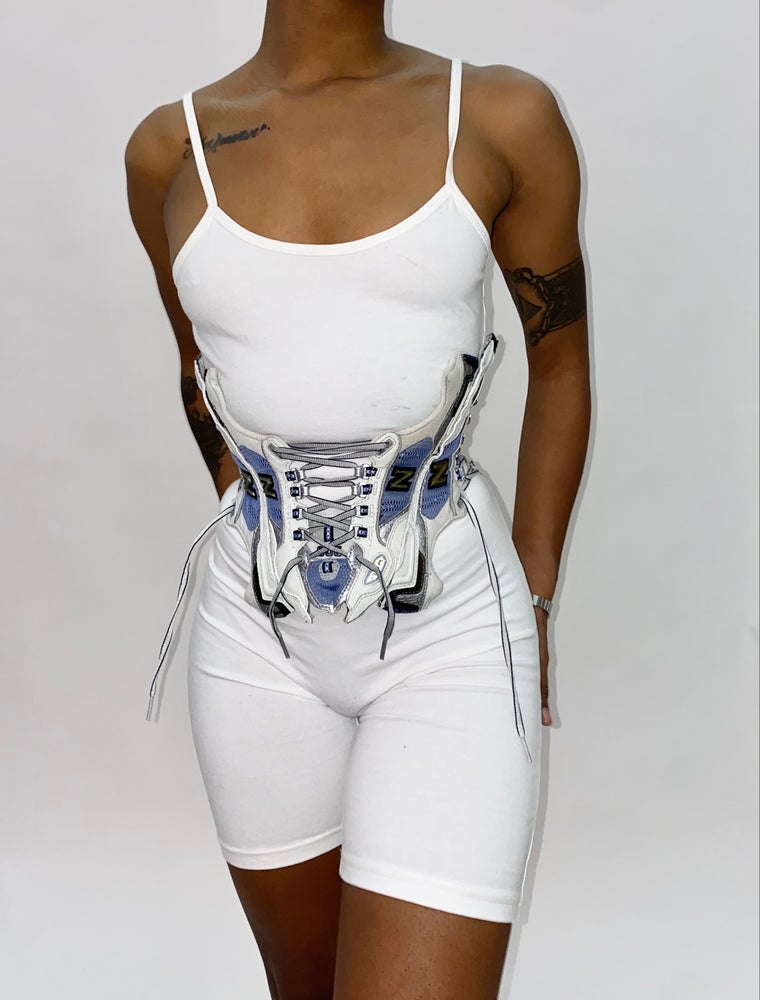FRISKMEGOOD 806 SNEAKER CORSET
