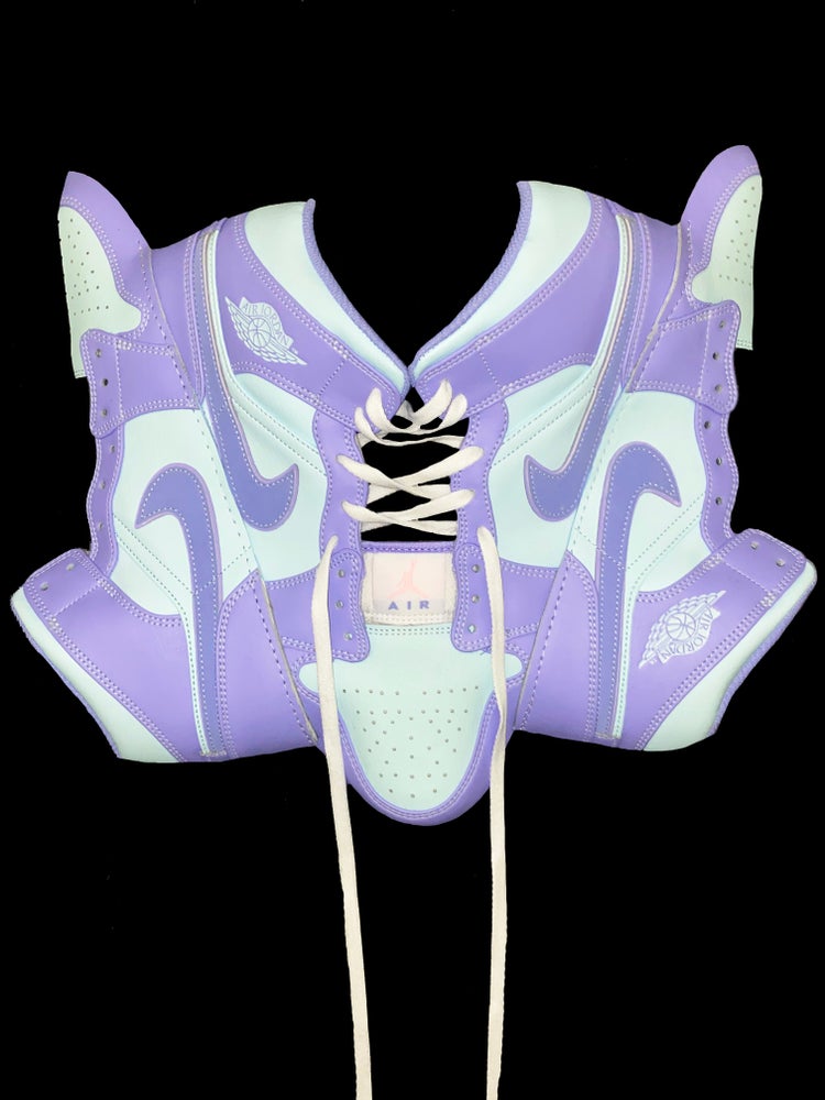 FRISKMEGOOD AJ-1 PURPLE PULSE SNEAKER TOP