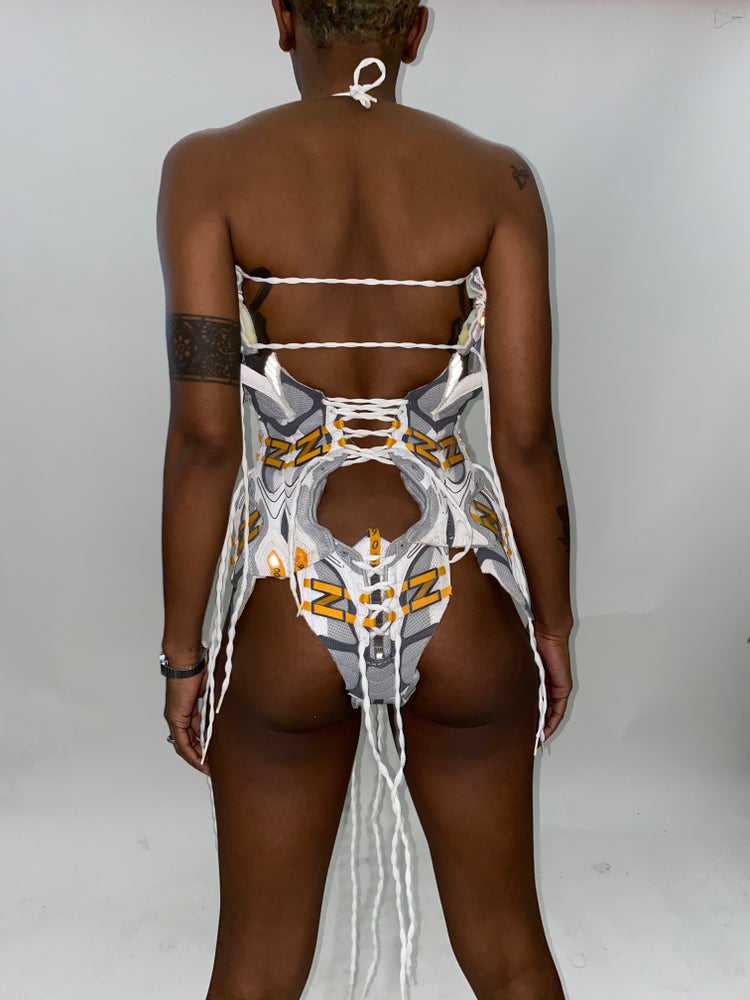 UPCYCLED FRISKMEGOOD 900 BODYSUIT