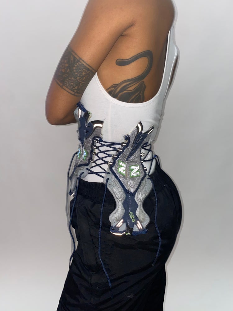 FRISKMEGOOD 804 SNEAKER CORSET