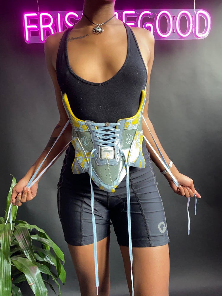 TOUGH CITY SNEAKER CORSET